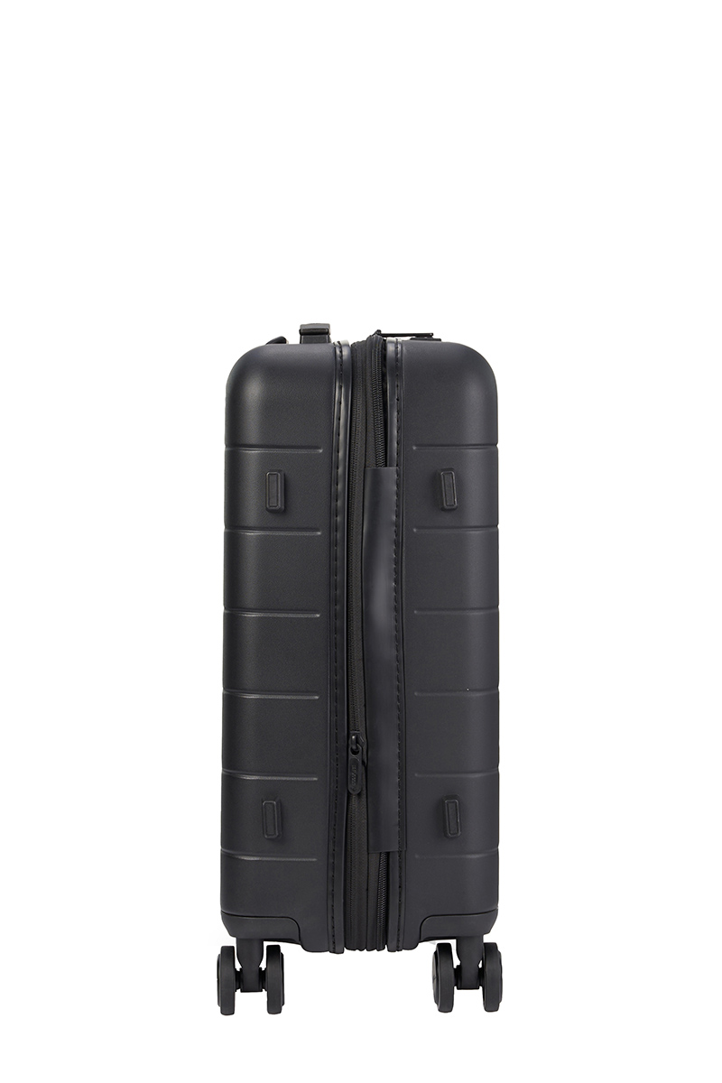 AMERICAN TOURISTER 新登場 スーツケース サムソナイト 公式
