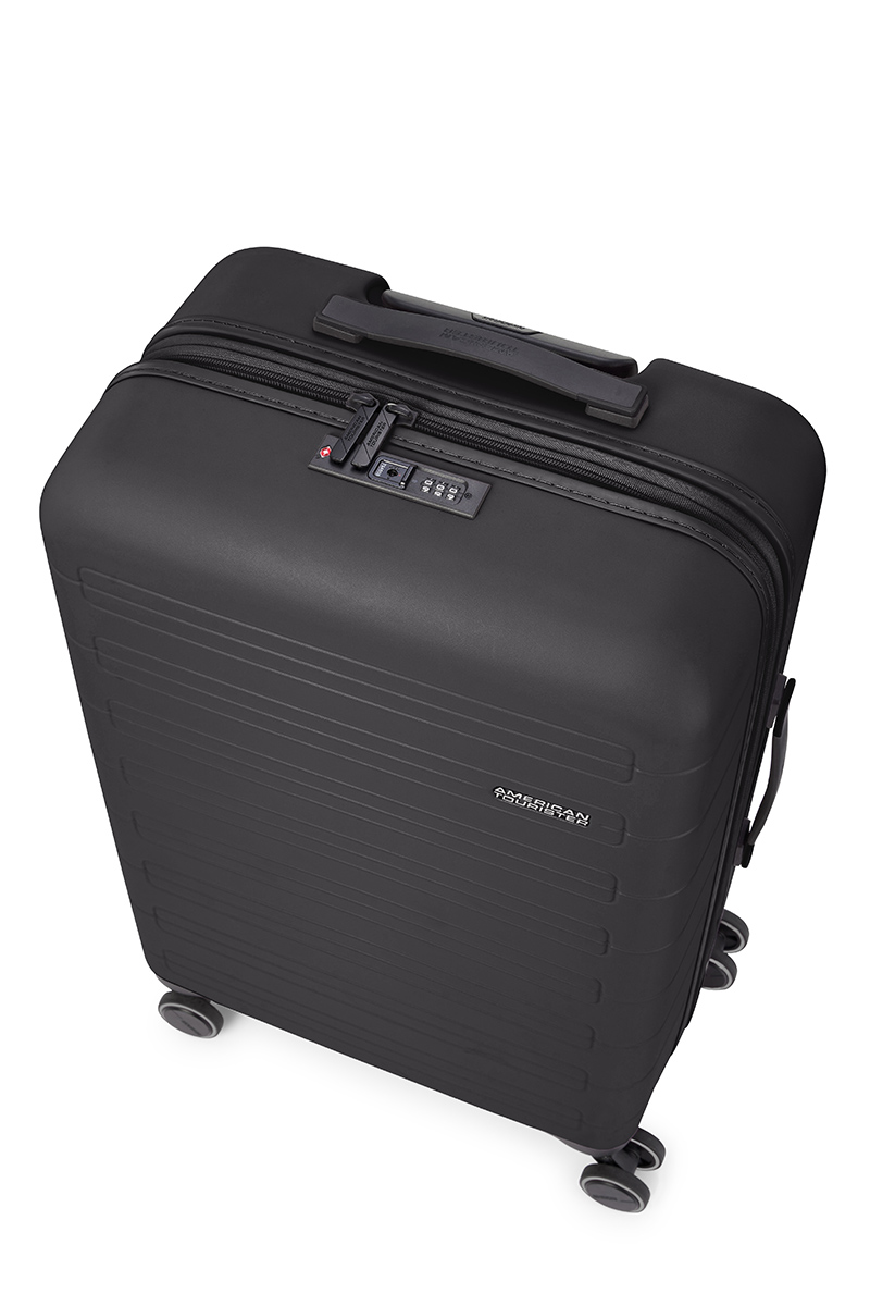 AMERICAN TOURISTER ノヴァストリームキャリーケース　ブラック AMERICAN TOURISTER ノヴァストリームキャリーケースブラック